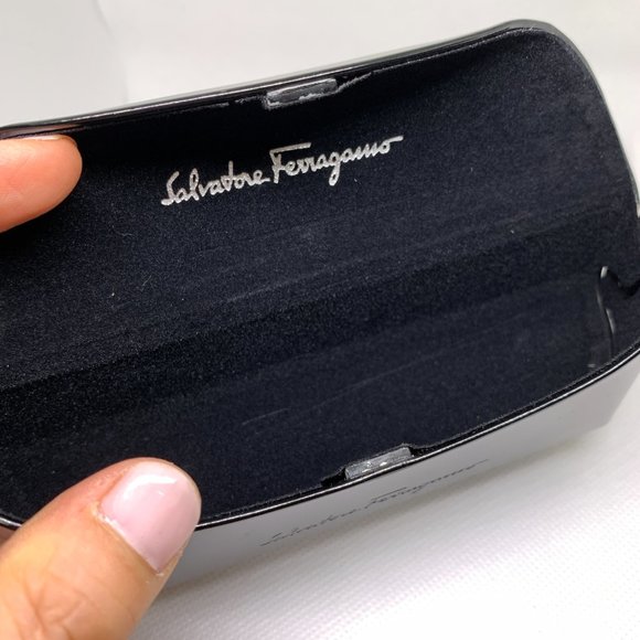 Salvatore Ferragamo NWOT Eyeglasses Case, Cloth Black Faux Leather - Picture 7 of 12